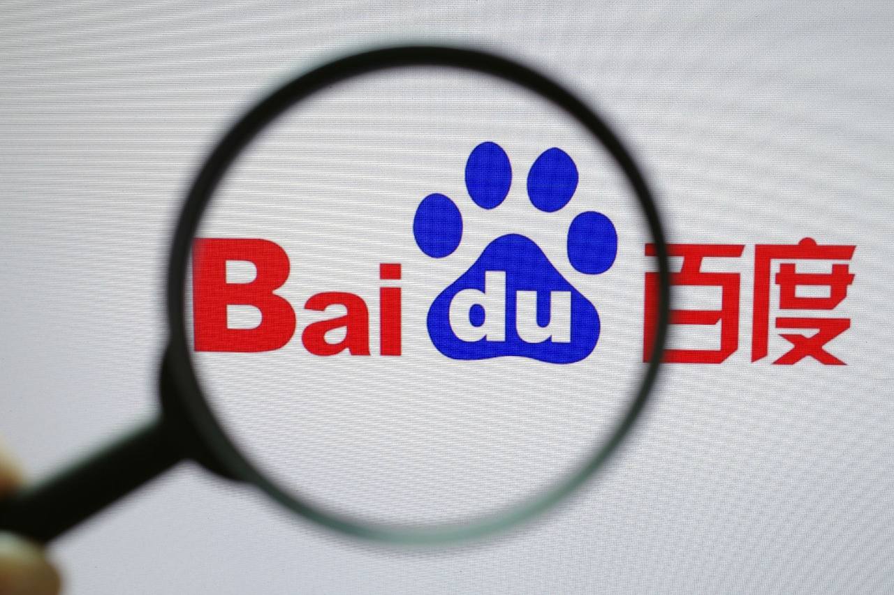 博电竞app官方网站赌王千金看秀贵气藏不住